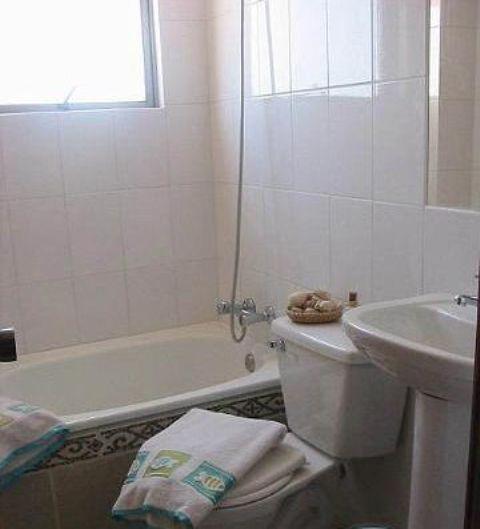 Linda Vista Apart Hotel Concon Phòng bức ảnh